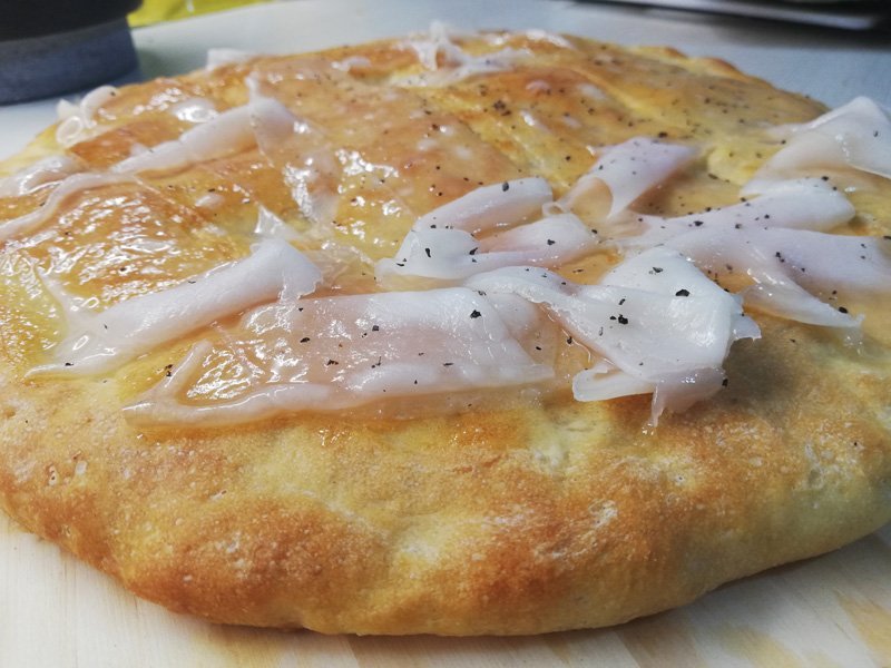 Focaccia-al-Lardo